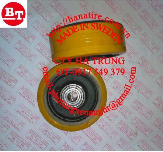 banh pu xe nang dien bt lpe220