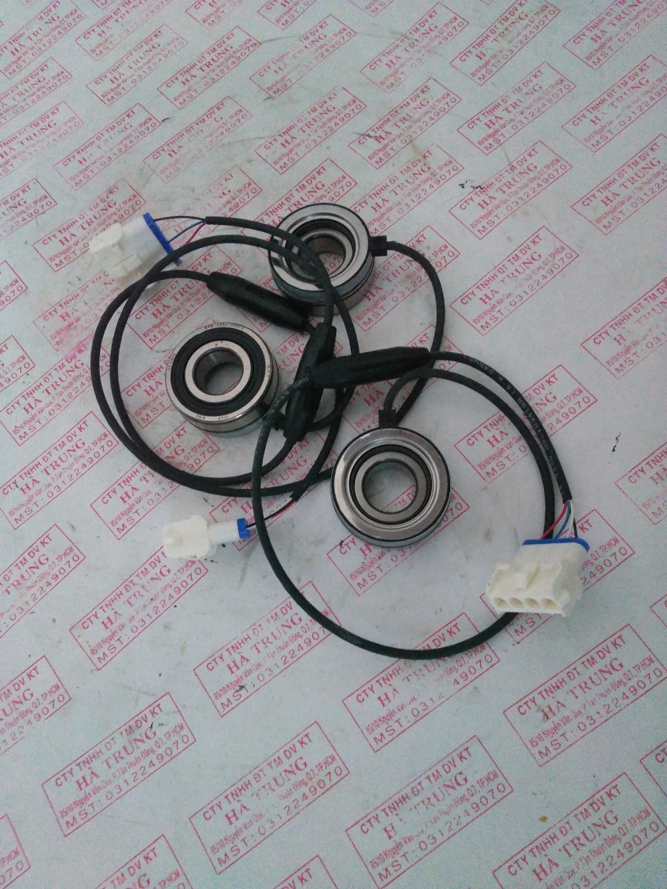 Cảm Biến Tốc Độ Motor Xe Nâng Raymond- SKF/ FRANCE