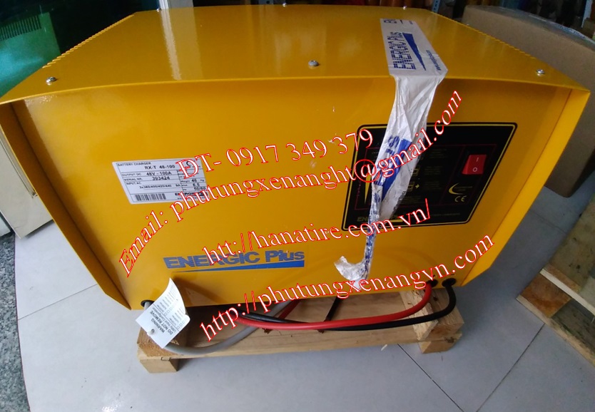 May Sac Acquy Xe Nang 48V120A, Energic Plus- Made In Italy
