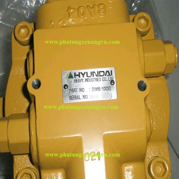 Main Hydraulic Pump 30E5-10101
