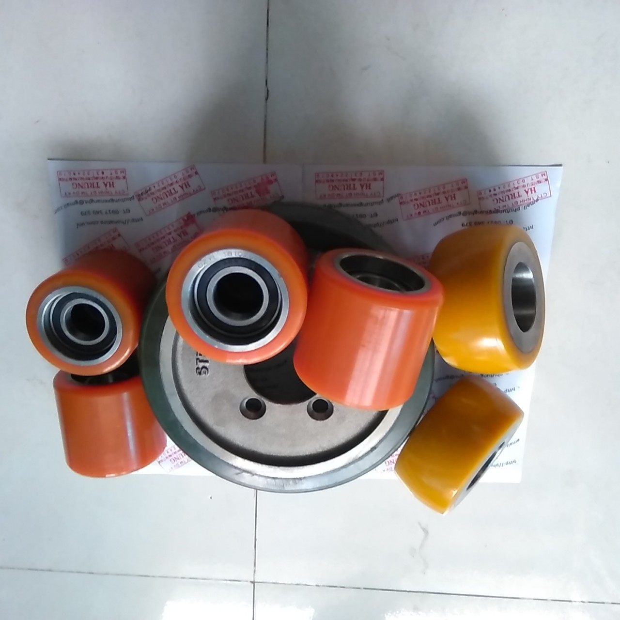 Atlet PLP250- Banh Xe Nang- Banh Xe PU- Banh Lai PU- Banh Tai PU