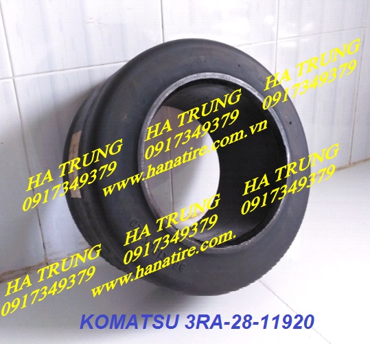 Banh xe nang Komatsu MRTL07-10
