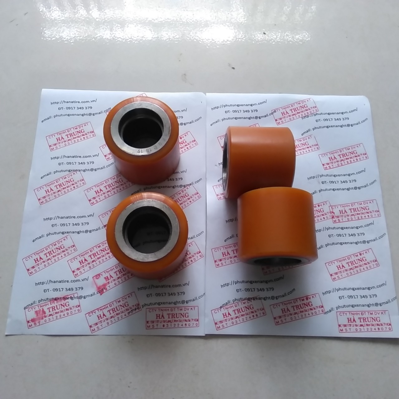 Banh Xe PU 80*70
