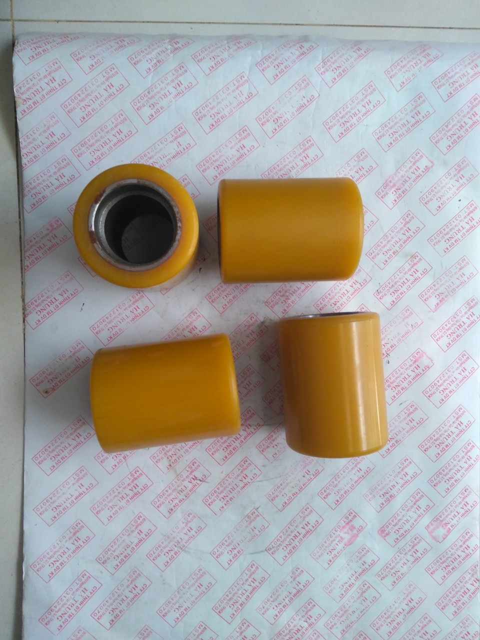 Banh Xe PU 85x114